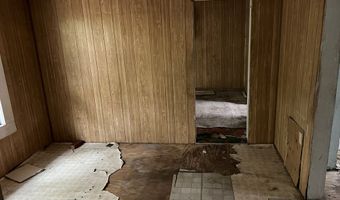 237 12th St, Apalachicola, FL 32320