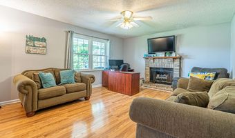 26424 Beech Cir, Abingdon, VA 24211