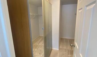 119 W Oakbrook Dr, Ann Arbor, MI 48103