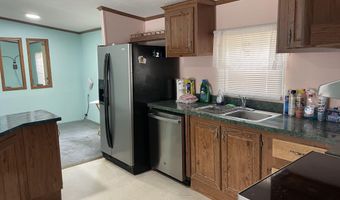 2355 Momence Ct, Alford, FL 32420