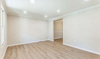 2824 SCHUBERT Dr, Silver Spring, MD 20904