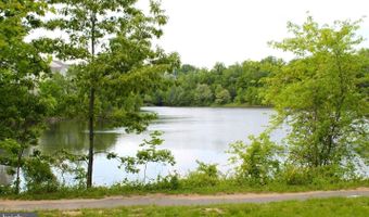 6008 BINGLEY Rd, Alexandria, VA 22315