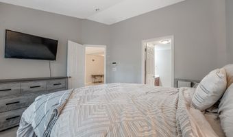 620 Thornbird Cir, Boiling Springs, SC 29316
