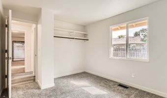 16305 SE STERLING Cir, Milwaukie, OR 97267