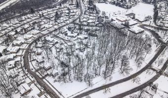 1276 Kuehnle Ct, Ann Arbor, MI 48103