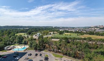 4600 DUKE St 432, Alexandria, VA 22304