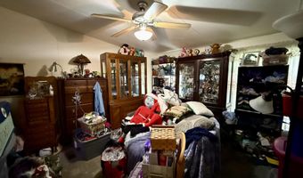 650 Clairmont Dr, Altoona, PA 16601