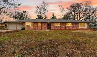 2318 Dorchester Dr, Bartlesville, OK 74006