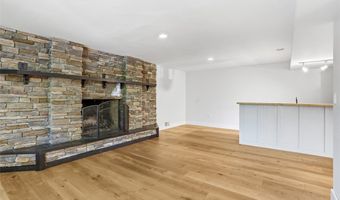 2420 Thomas Dr, Allison Park, PA 15101