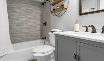 109 Dundee Ct, Aberdeen, NJ 07747