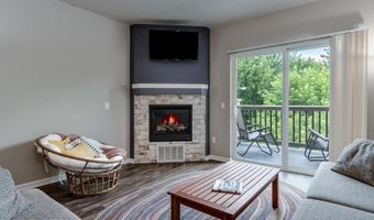 5192 Sassafras Dr 311, Fitchburg, WI 53711