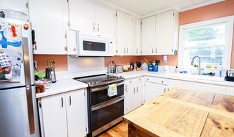 308 Wildwood Cir, Americus, GA 31709