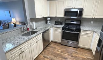 20588 CORNSTALK Ter 202, Ashburn, VA 20147