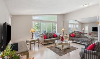 7207 Foxridge Cir #D-4, Anchorage, AK 99518