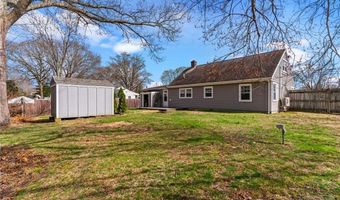 4 Sherbrooke Rd, Barrington, RI 02806