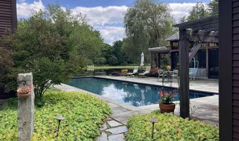 719 Walker Hill Rd, Barnard, VT 05031