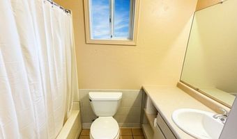 550 W N St, Springfield, OR 97477
