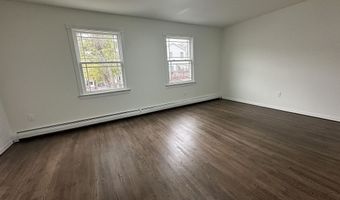 25 E 34TH St, Bayonne, NJ 07002