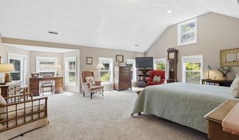 73 Gray St A, Billerica, MA 01821