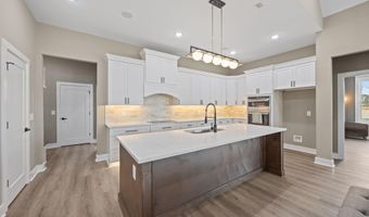 4068 Regina Ln, Ayden, NC 28513