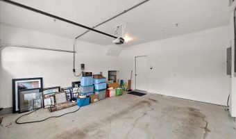 10900 HOLYSTONE Ln 503, Berlin, MD 21811