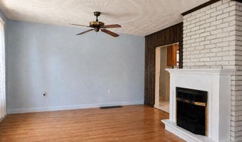 5030 BROAD Ave, Altoona, PA 16601
