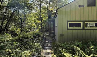 84 Brook St, Chesterfield, NH 03466