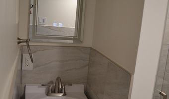 425 KENNEDY St NE, Washington, DC 20011