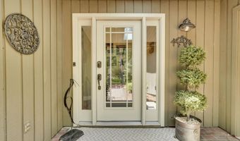 4 Egret Dr, Beaufort, SC 29907