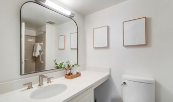 4936 SENTINEL Dr 302, Bethesda, MD 20816