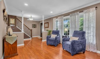 220 Edward Ave, Bayville, NJ 08721