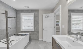 40 Morris Blvd, Bayville, NJ 08721