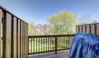 17 Mariner Way, Middletown, RI 02842