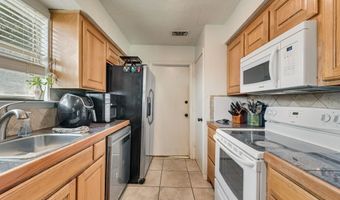 802 N Spears St, Alvarado, TX 76009