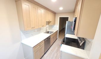 22 Dogwood Ct 22, Cromwell, CT 06416
