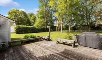 198 Crown St, Bristol, CT 06010
