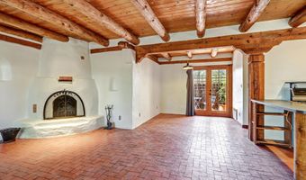 545 Atrisco Dr NW, Albuquerque, NM 87105
