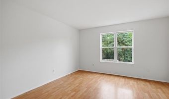 2215 S Huron Pkwy 1, Ann Arbor, MI 48104
