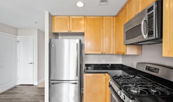 3600 S GLEBE Rd 330W, Arlington, VA 22202