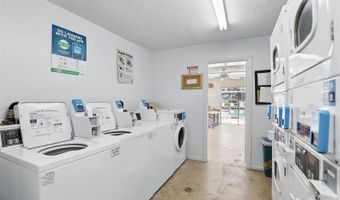 320 LAKEVIEW St 222, Orlando, FL 32804