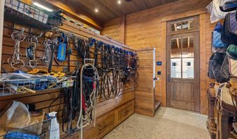 5730 Jackson Creek Rd, Bozeman, MT 59715
