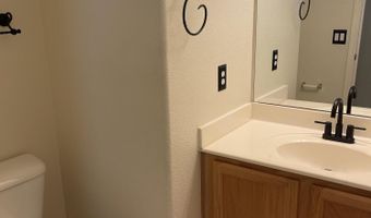 1381 W PELICAN Ct, Chandler, AZ 85286