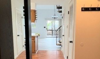 20 Augusta Dr 8, Alloway, NJ 07462