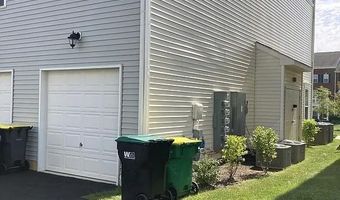 3823 GREEN St, Claymont, DE 19703