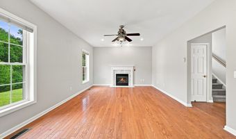 63 Meadow Brook Rd, Brookfield, CT 06804