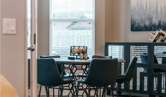 905 N Main St, Bentonville, AR 72712