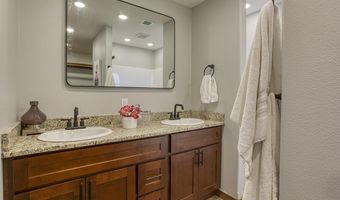 6702 N Ash Tree Ln, Ash Grove, MO 65604