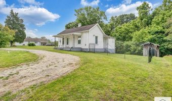 47 Young Ave, Bassett, VA 24055