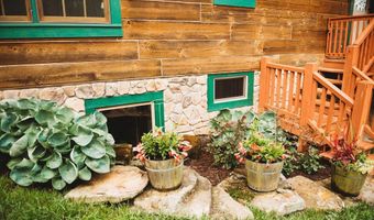701 Ridgetop Rd, Bastian, VA 24314