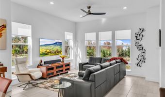 2402 ADDALIA Aly, Orlando, FL 32804